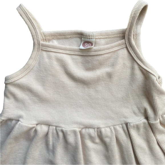 Two piece beige toddler girl set • size 18 months - Picture 5 of 8